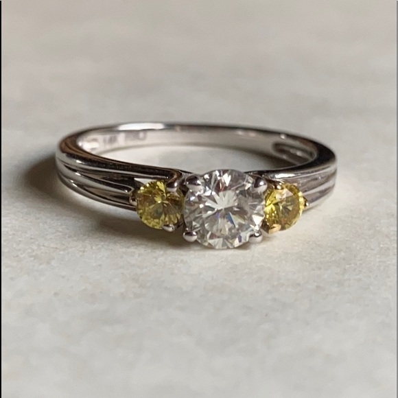 14K GOLD Moissanite & Sapphire Ring - Picture 5 of 9